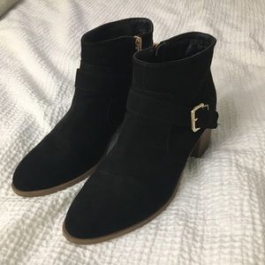 Forever 21 Black Ankle Booties